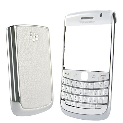 اكسسوار بلاك بيري .. BlackBerry Bold 9700 9020 Onyx Chrome Housing Faceplate Cover With KeypadBattery Cover - SilverPearl White500